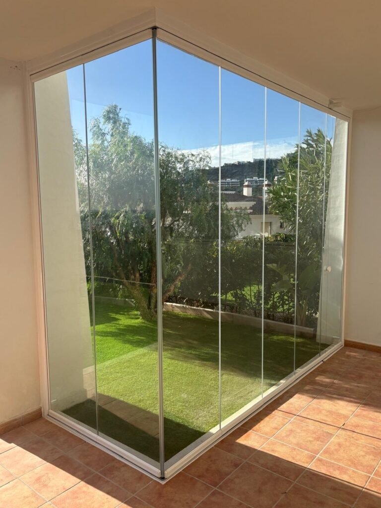 WhatsApp Image 2026-03-14 at 23.31.32 CORTINA DE CRISTAL